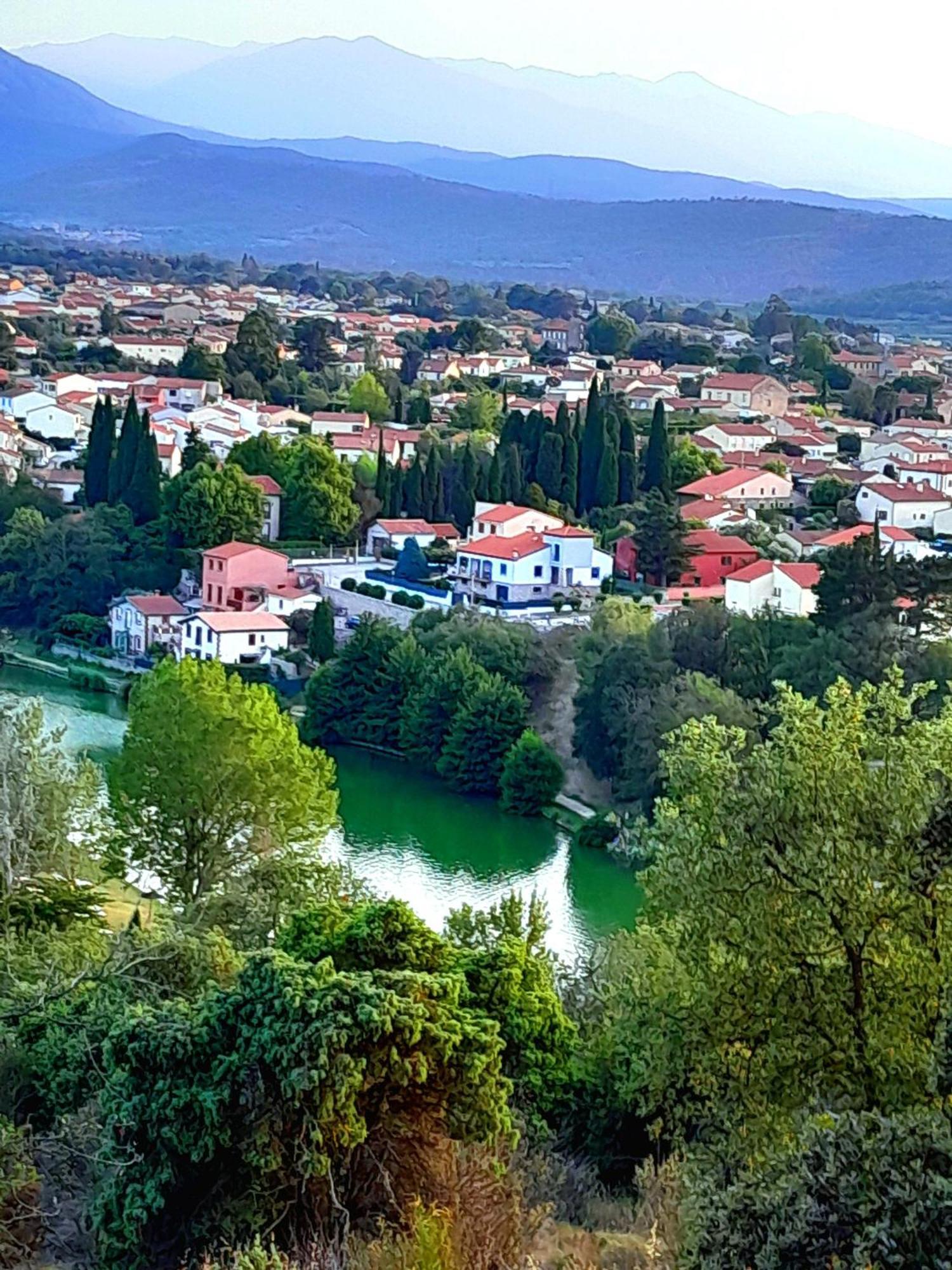 Appartement De Ville Medievale Vinca Kültér fotó